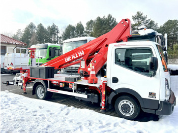 NISSAN LKW mit Arbeitsbühne