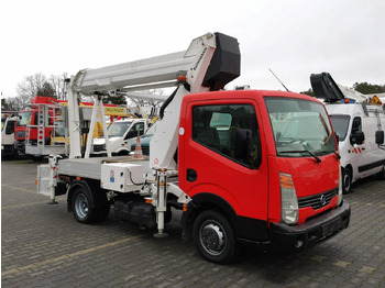 NISSAN LKW mit Arbeitsbühne