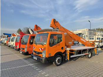 NISSAN LKW mit Arbeitsbühne