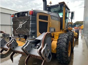 Grader Volvo G940B: das Bild 5