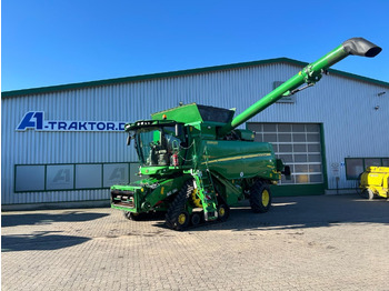 JOHN DEERE T660 Mähdrescher