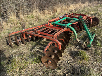 KVERNELAND Technik für Bodenbearbeitung