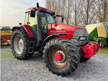 McCORMICK Traktor