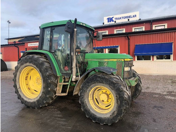 JOHN DEERE 6310 Traktor