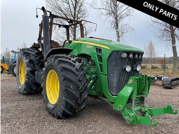 JOHN DEERE 8530 Traktor