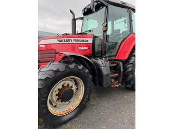 MASSEY FERGUSON 6480 Traktor