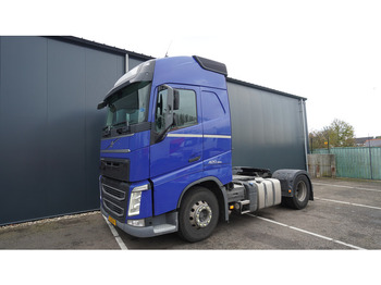 Sattelzugmaschine Volvo FH 420 ADR GLOBETROTTER EURO 6: das Bild 3