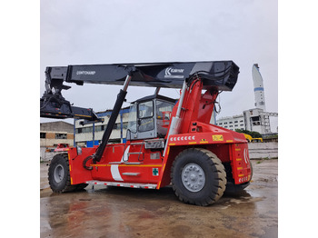 Reach stacker KALMAR DRF 450: das Bild 4