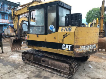 CATERPILLAR E70B Kettenbagger