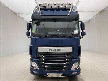 Sattelzugmaschine DAF XF106.460 Super Space Cab: das Bild 2