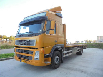 VOLVO FM 300 Koffer LKW