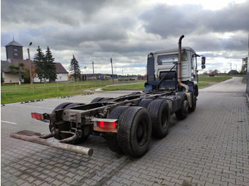 Fahrgestell LKW MAN TGA 32.360: das Bild 4