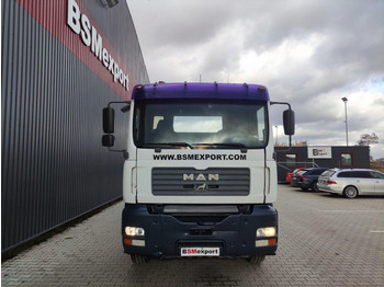 Fahrgestell LKW MAN TGA 32.360: das Bild 2