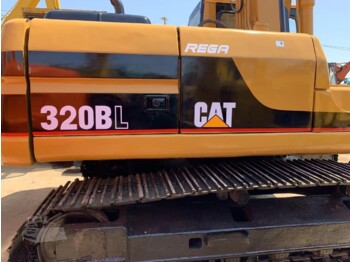 CATERPILLAR 320BL Kettenbagger