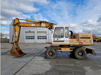 LIEBHERR A 912 Mobilbagger