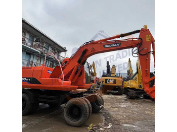 DOOSAN DH150 Kettenbagger