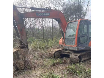 DOOSAN DX225 Kettenbagger