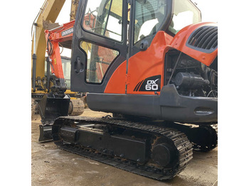 DOOSAN DX225 Kettenbagger