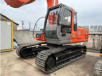 Kettenbagger Hitachi ZX200: das Bild 4