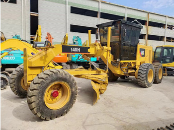 CATERPILLAR 140H Grader