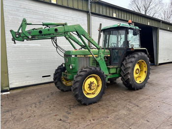 JOHN DEERE 40 Series Traktor