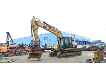 CATERPILLAR 320D Kettenbagger