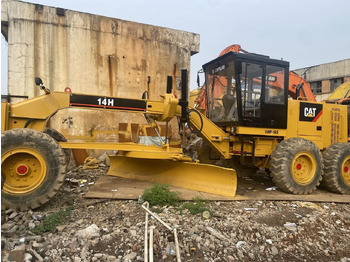 CATERPILLAR 14H Grader