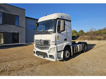 MERCEDES-BENZ Actros 1843 Sattelzugmaschine