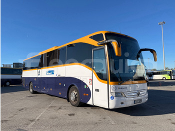 MERCEDES-BENZ Reisebus