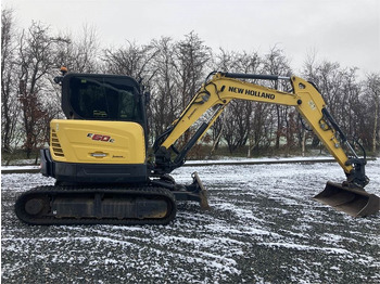 NEW HOLLAND Minibagger