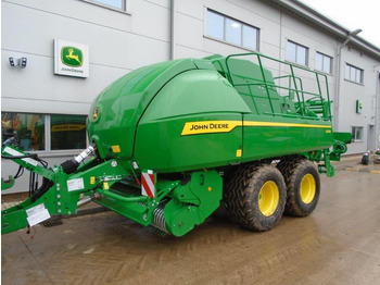 JOHN DEERE Packenpresse