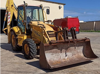 KOMATSU WB97 Baggerlader