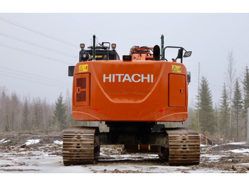 Kettenbagger Hitachi ZX225USLC-5B: das Bild 3