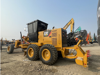 CATERPILLAR 140K Grader