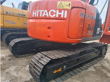 Kettenbagger HITACHI ZX135: das Bild 3