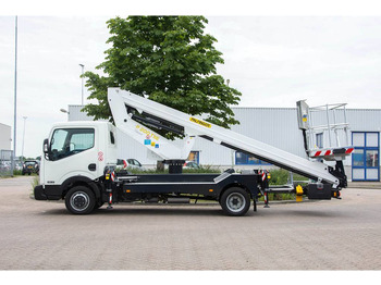 LKW mit Arbeitsbühne Palfinger P 200 T X E: das Bild 2