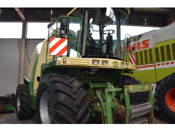 Krone Big X V8 – Leasing Krone Big X V8: das Bild 3