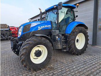 NEW HOLLAND T7 Traktor