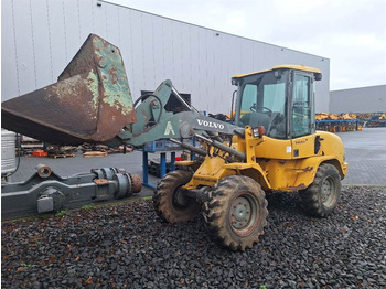 VOLVO L30 Radlader