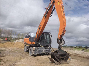 Mobilbagger Doosan DX250WMH-7: das Bild 5