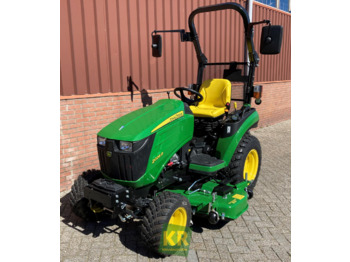 JOHN DEERE 2026R Kleintraktor