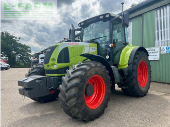 CLAAS Arion 640 Traktor