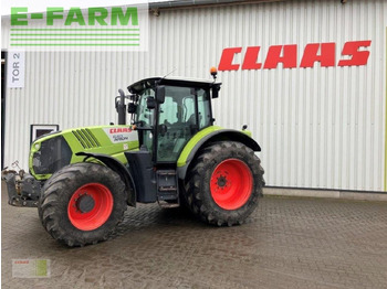 CLAAS Arion 640 Traktor