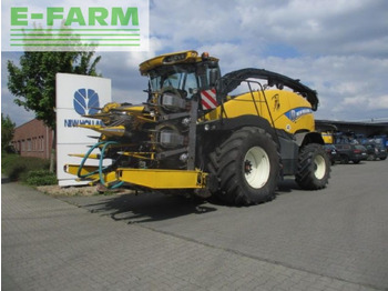 NEW HOLLAND Feldhäcksler