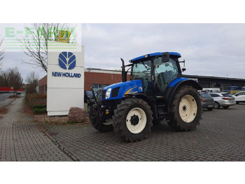 NEW HOLLAND T6020 Traktor