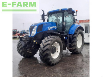 NEW HOLLAND T7 Traktor