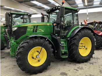 JOHN DEERE 6250R Traktor