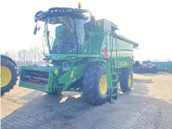 JOHN DEERE T660 Mähdrescher