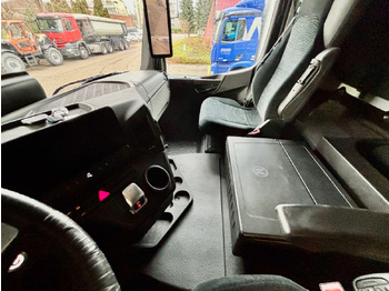 Koffer LKW MERCEDES Actros 1843: das Bild 5