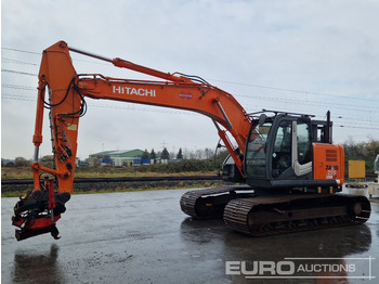 HITACHI ZX225 Kettenbagger